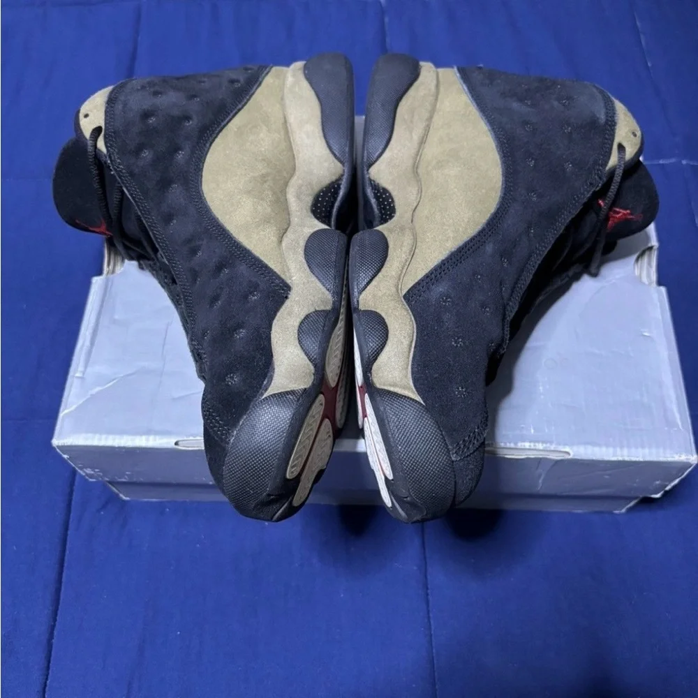 Air Jordan 13 Retro Olive Size 10.5